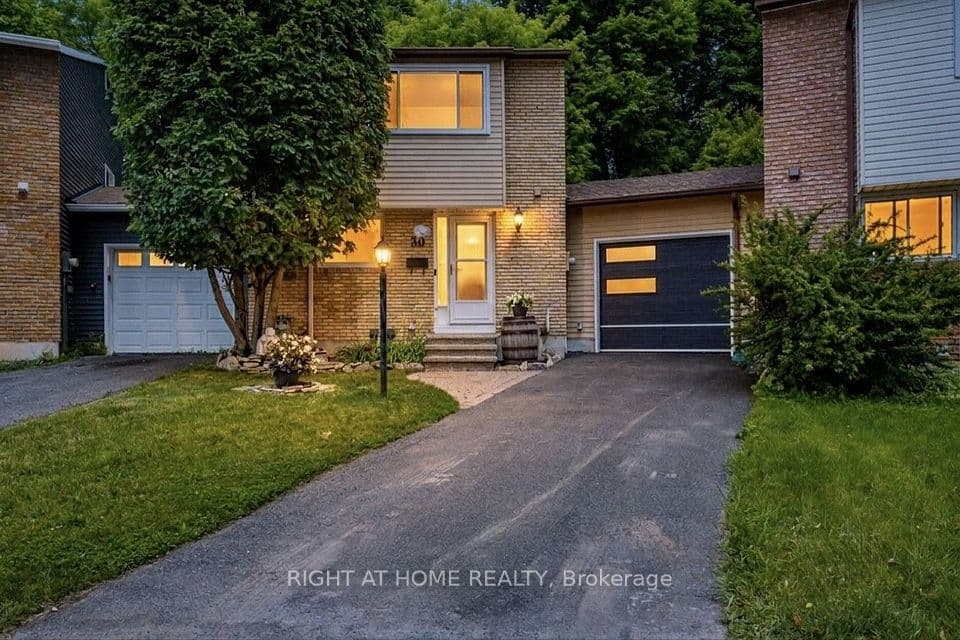 30 Berkshire Way, Barrhaven, ON K2J 2B2 – photo 2