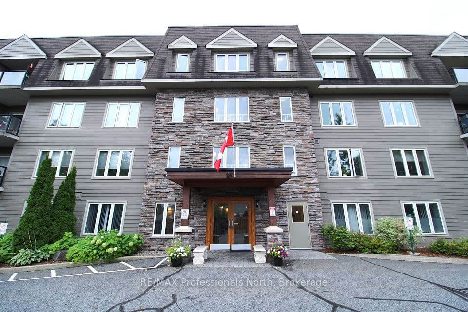 26 Dairy Lane 402, Huntsville, ON P1H 0A4 – main photo