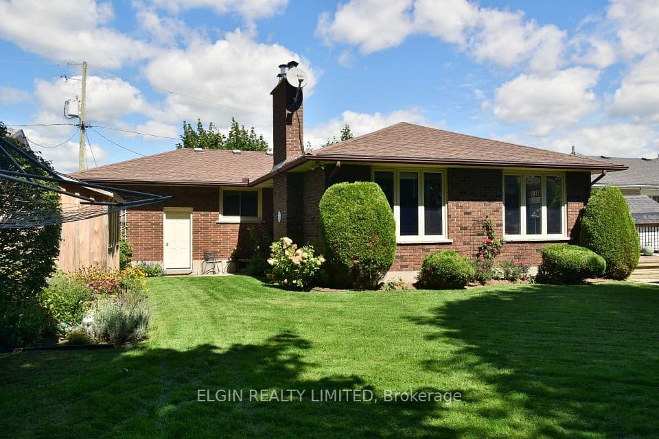 181 Locust Street, St. Thomas, ON N5R 2C8 – photo 2