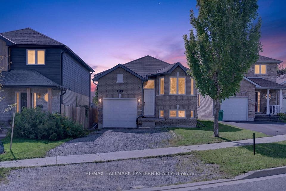656 CLANCY Crescent, Peterborough, ON K9K 2S3 – main photo