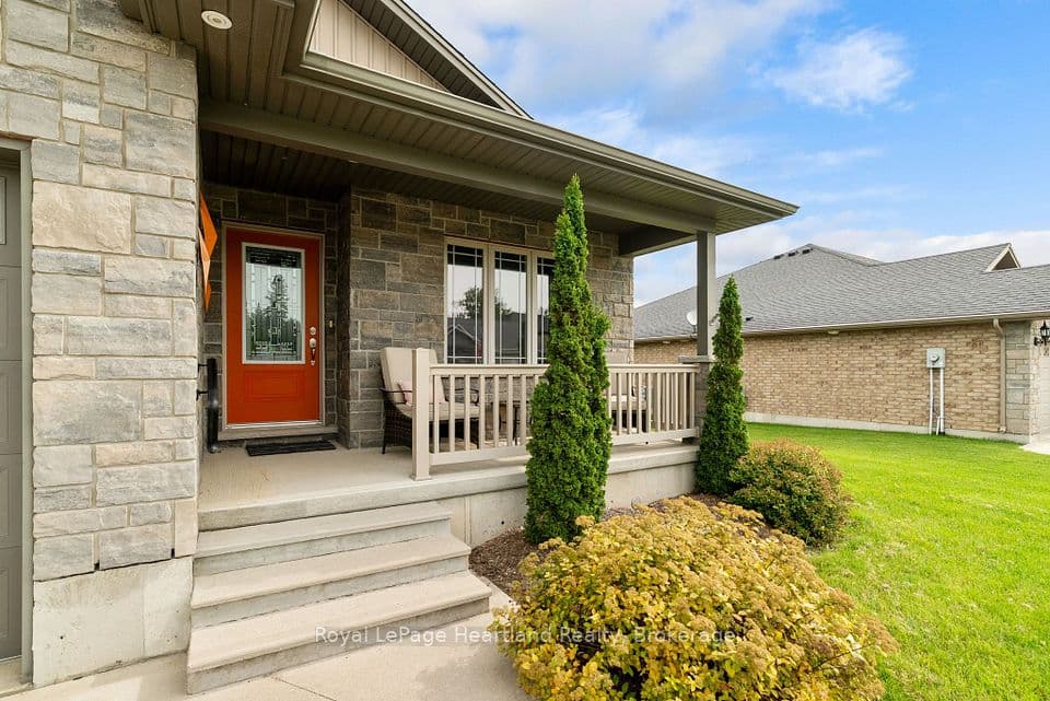 17 Clayton Street, West Perth, ON N0K 1N0 – photo 3