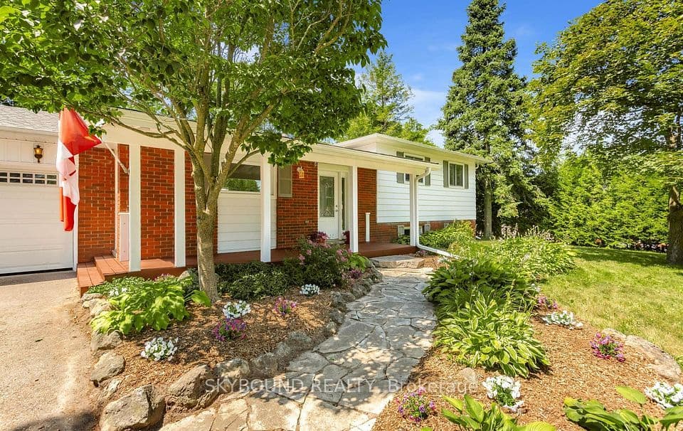 9 Delerin Crescent, Erin, ON N0B 1T0 – photo 2