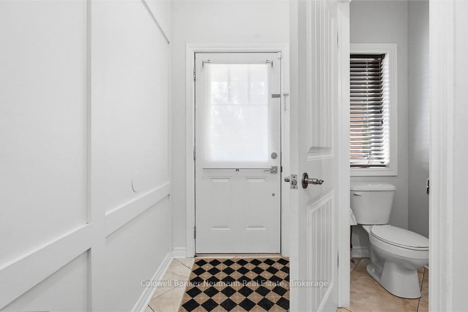 186 Goodwin Drive, Guelph, ON N1L 0C7 – photo 3