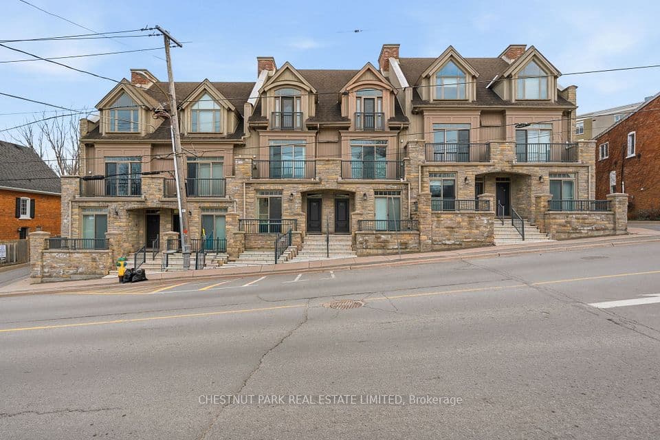4 Bridge Street 2, Prince Edward County, ON K0K 2T0 – main photo