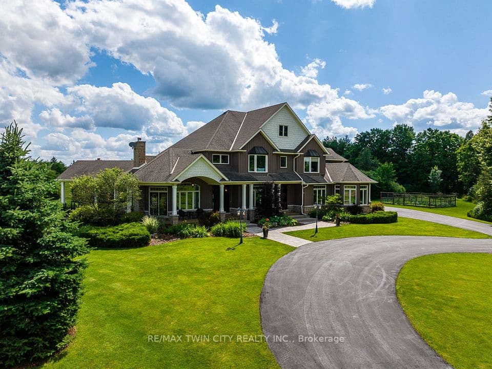 1532 6th Concession Road W, Hamilton, ON N0B 1L0 – main photo