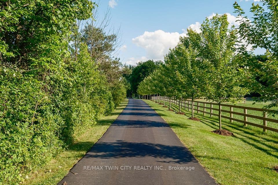 1532 6th Concession Road W, Hamilton, ON N0B 1L0 – photo 2