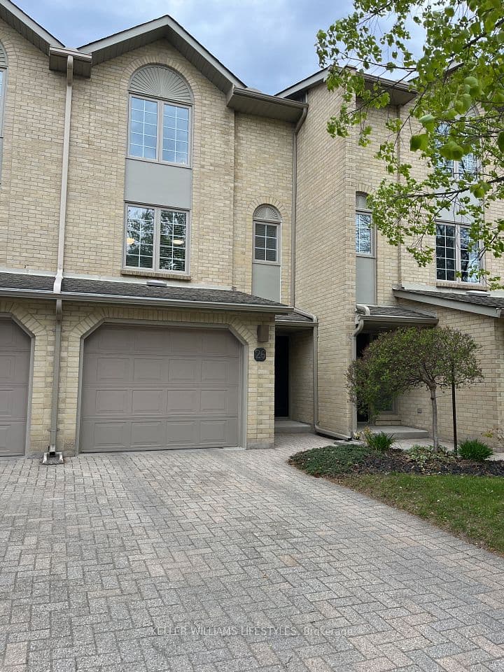 1399 COMMISSIONERS Road W 26, London South, ON N6K 4G9 – photo 2