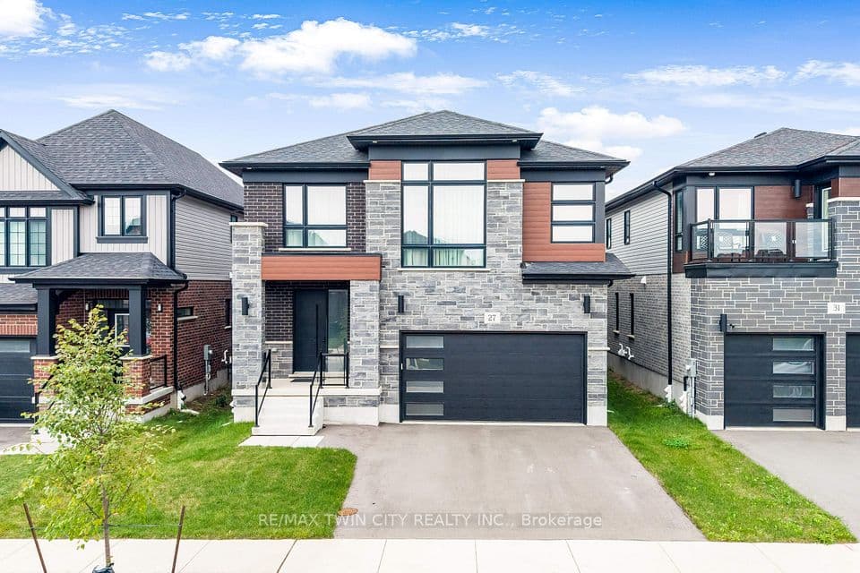 27 Jacob Detweiller Drive, Kitchener, ON N2P 0K7 – main photo