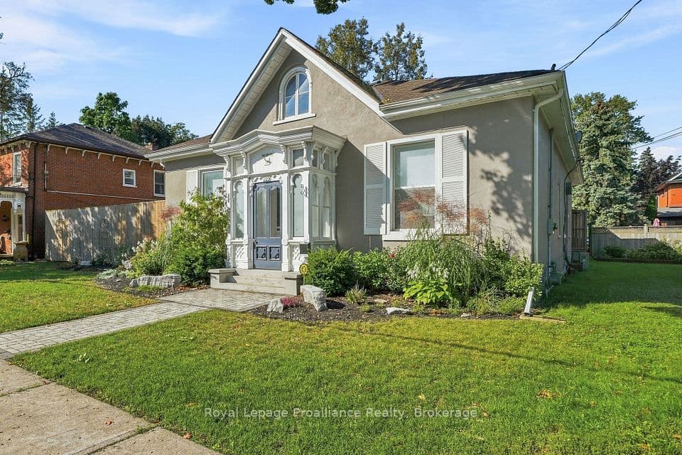 220 Charles Street, Belleville, ON K8N 3M4 – main photo