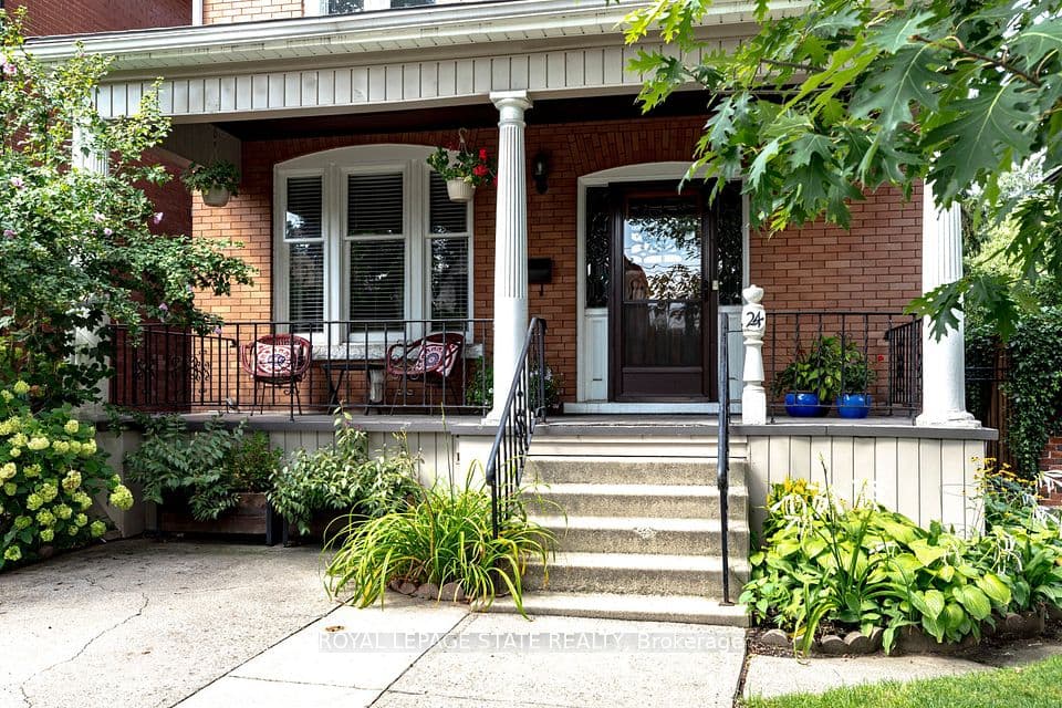 24 Fairleigh Crescent, Hamilton, ON L8M 2K9 – photo 3