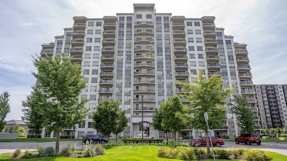1030 Coronation Drive 812, London North, ON N6G 0G5 – main photo