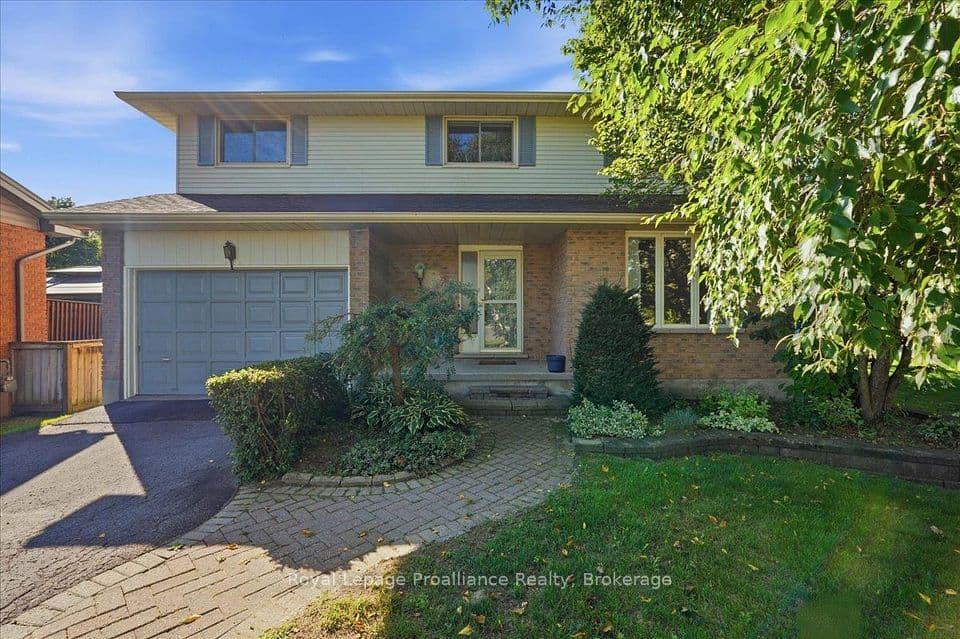 125 Tracey Park Drive, Belleville, ON K8P 5C7 – photo 2