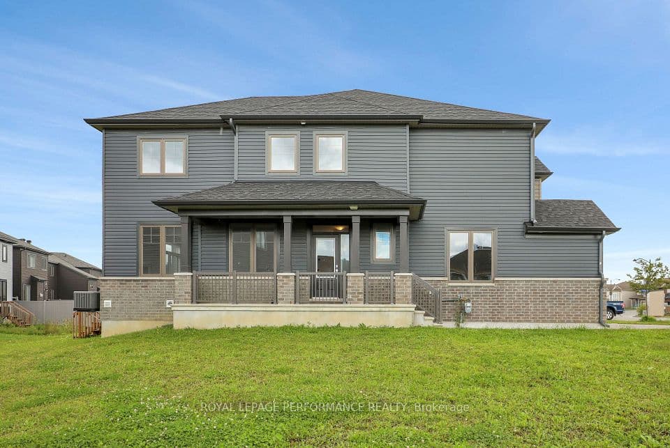 108 Wabikon Crescent, Blossom Park - Airport and Area, ON K1X 0H8 – photo 3