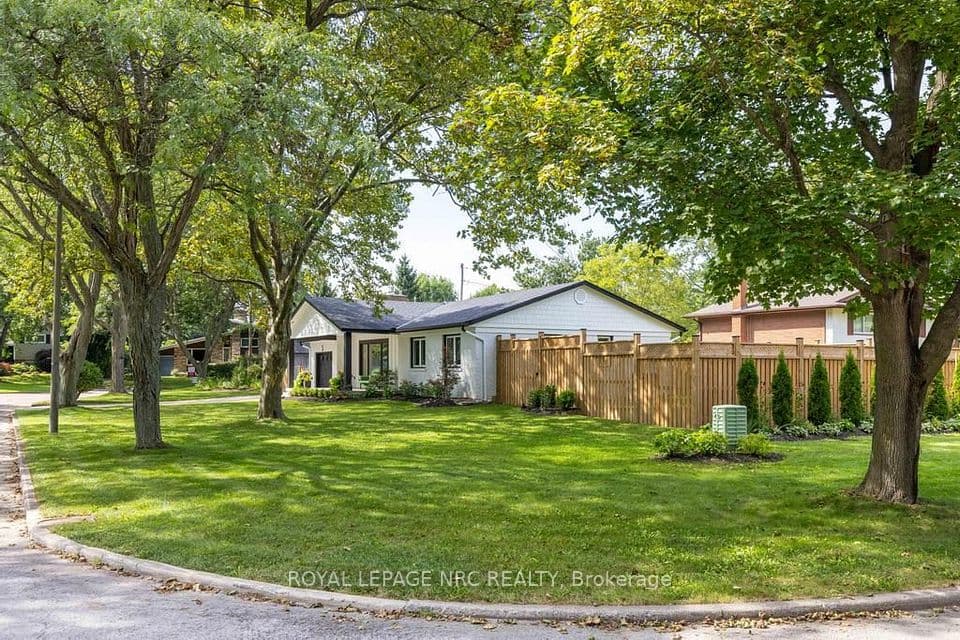 3 Glenayr Place, St. Catharines, ON L2T 2A2 – photo 3