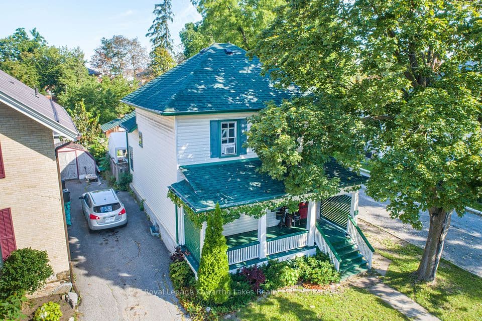 18 Melbourne Street W, Kawartha Lakes, ON K9V 2S6 – photo 3