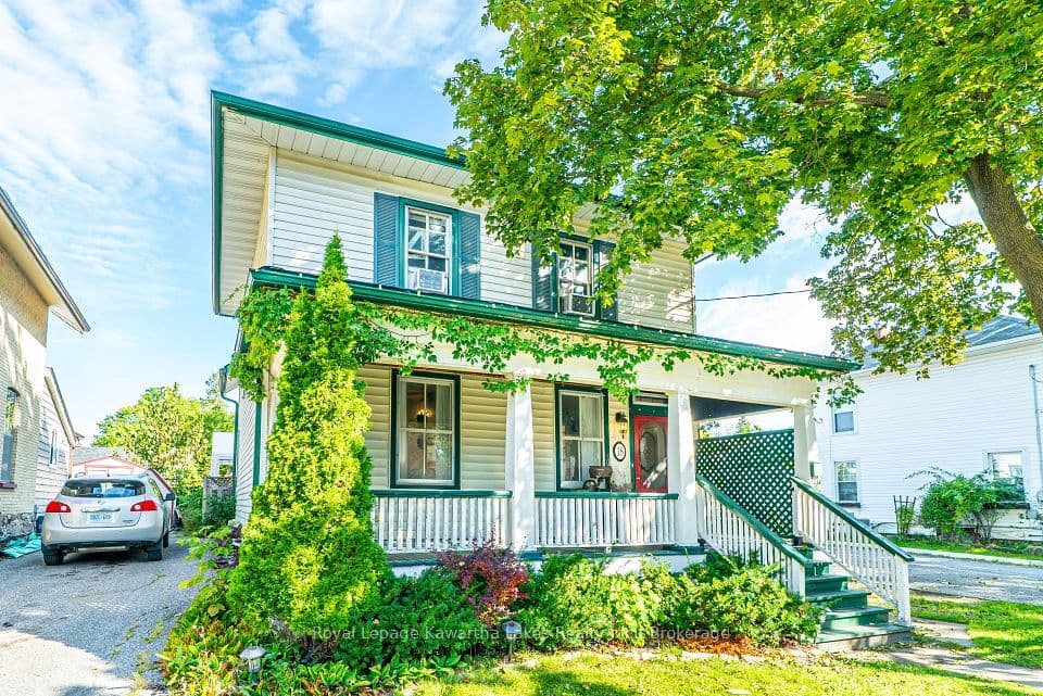 18 Melbourne Street W, Kawartha Lakes, ON K9V 2S6 – photo 2