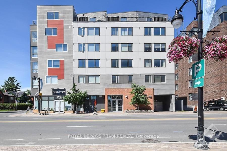 1014 Bank Street, Glebe - Ottawa East and Area, ON K1S 3W8 – main photo