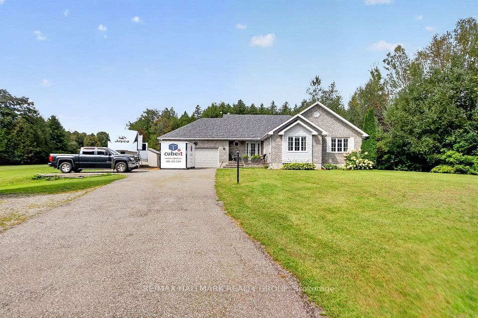 8251 Ranita Crescent, Greely - Metcalfe - Osgoode - Vernon and Area, ON K0A 2P0 – main photo
