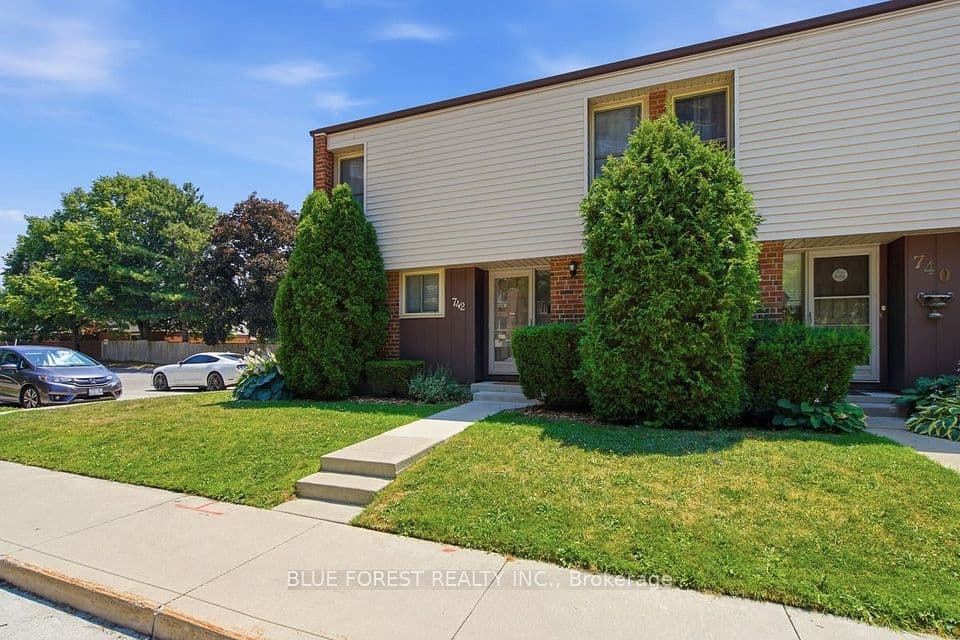 742 Fanshawe Park Road E, London North, ON N5X 2B9 – photo 2