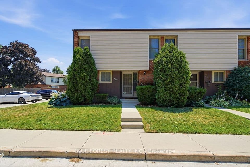 742 Fanshawe Park Road E, London North, ON N5X 2B9 – main photo