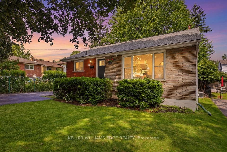 312 Upper Paradise Road, Hamilton, ON L9C 5C4 – main photo