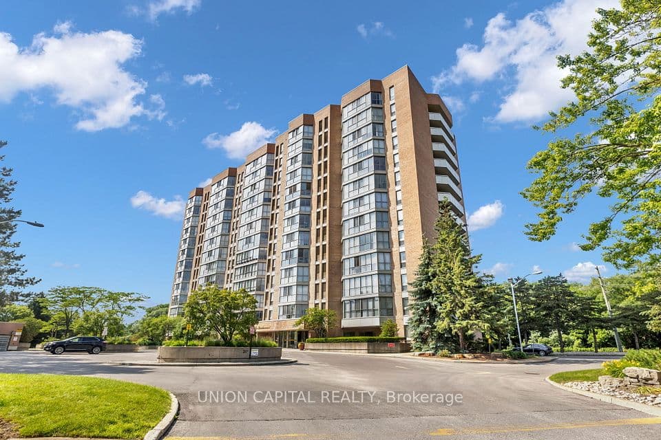 265 Westcourt Place 502, Waterloo, ON N2L 6E4 – main photo