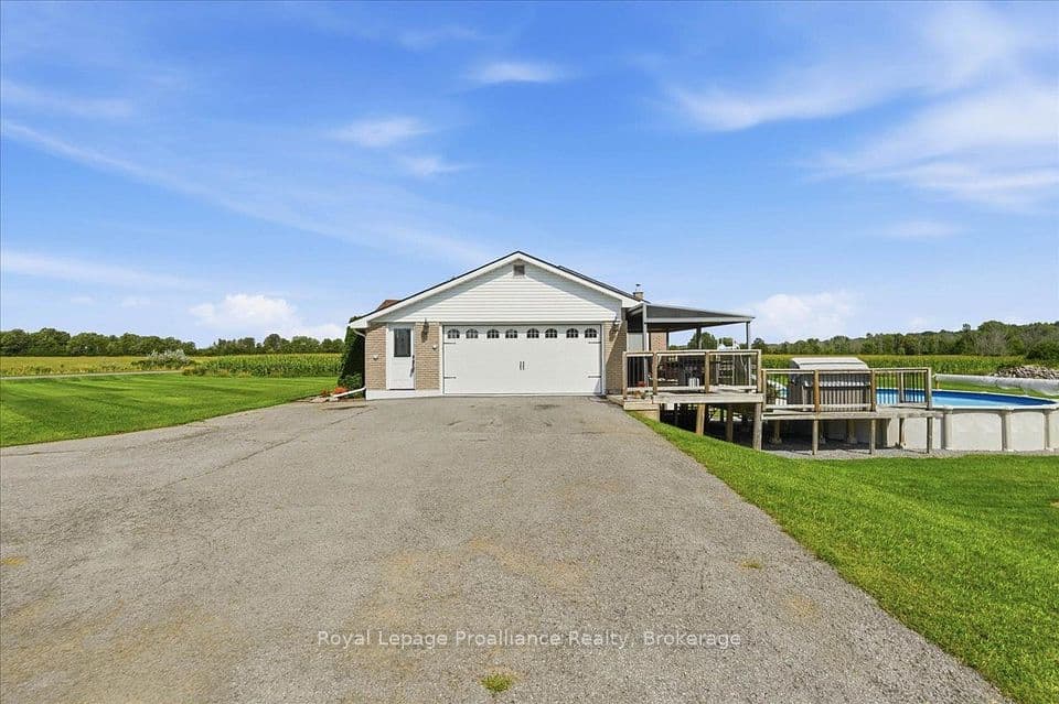 305 Valley Road, Prince Edward County, ON K0K 1A0 – photo 3