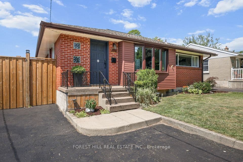 203 Merlin Crescent, London East, ON N5W 5A2 – photo 3