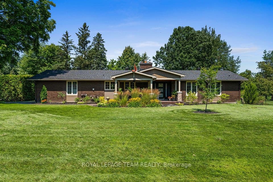 1279 Fairway Drive, Manotick - Kars - Rideau Twp and Area, ON K4M 1B3 – main photo