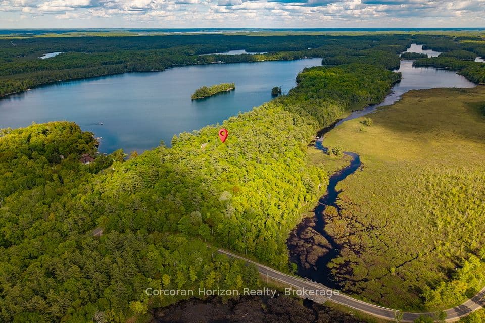 1020 Ridge Road, Muskoka Lakes, ON P0C 1M0 – photo 2