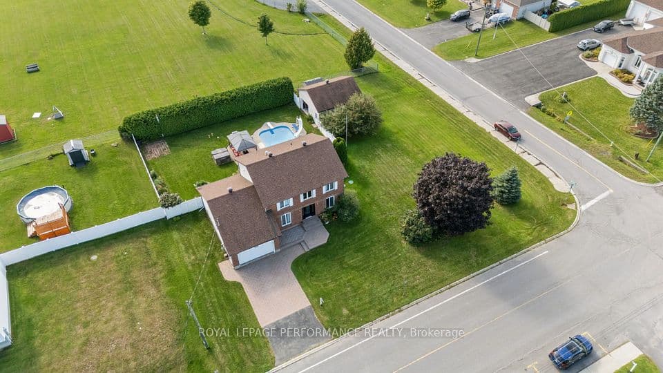 434 Lemay Street, Clarence-Rockland, ON K0A 1N0 – photo 2