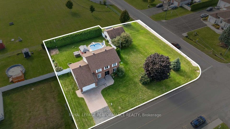 434 Lemay Street, Clarence-Rockland, ON K0A 1N0 – main photo
