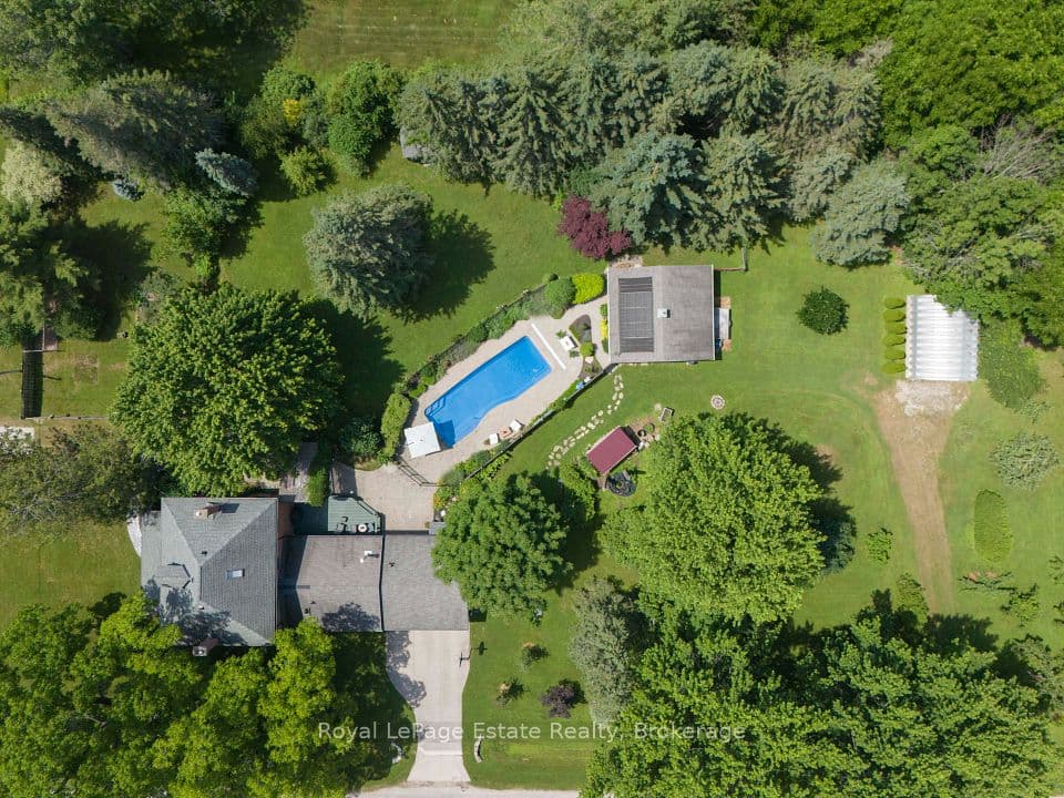 104 Carney Street, Georgian Bluffs, ON N4K 6V5 – photo 2
