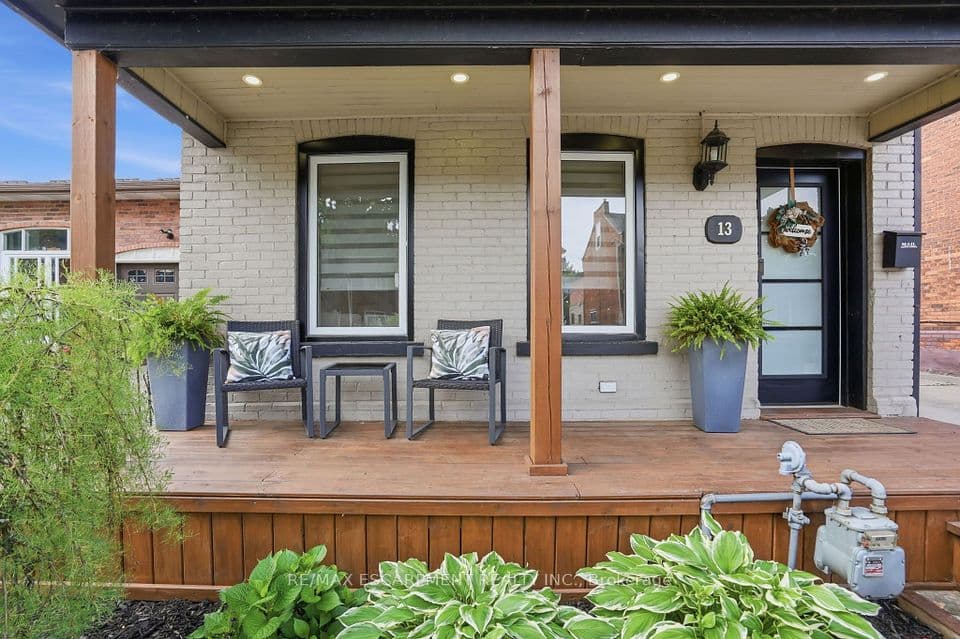 13 Picton Street W, Hamilton, ON L8L 1E1 – photo 2