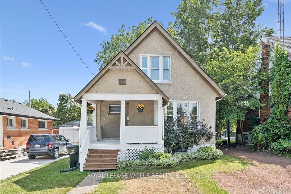 99 Cedar Street, Cambridge, ON N1S 1V7 – main photo