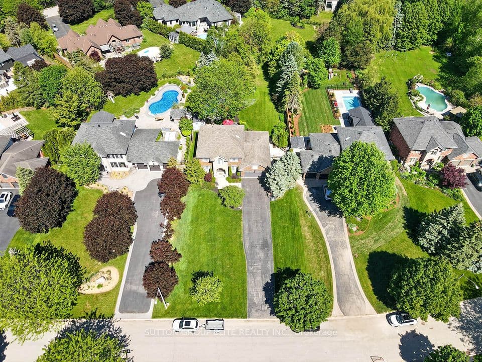 11 Elderberry Lane, Hamilton, ON L0R 1H2 – photo 3