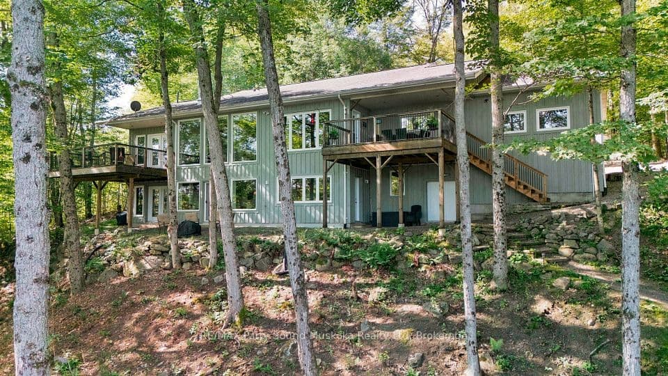 621 Deer Run Road, Magnetawan, ON P0A 1C0 – main photo
