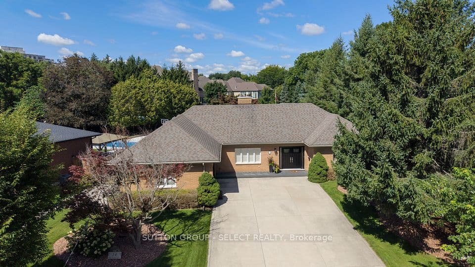 14 Northcrest Drive, London North, ON N5X 3V8 – main photo