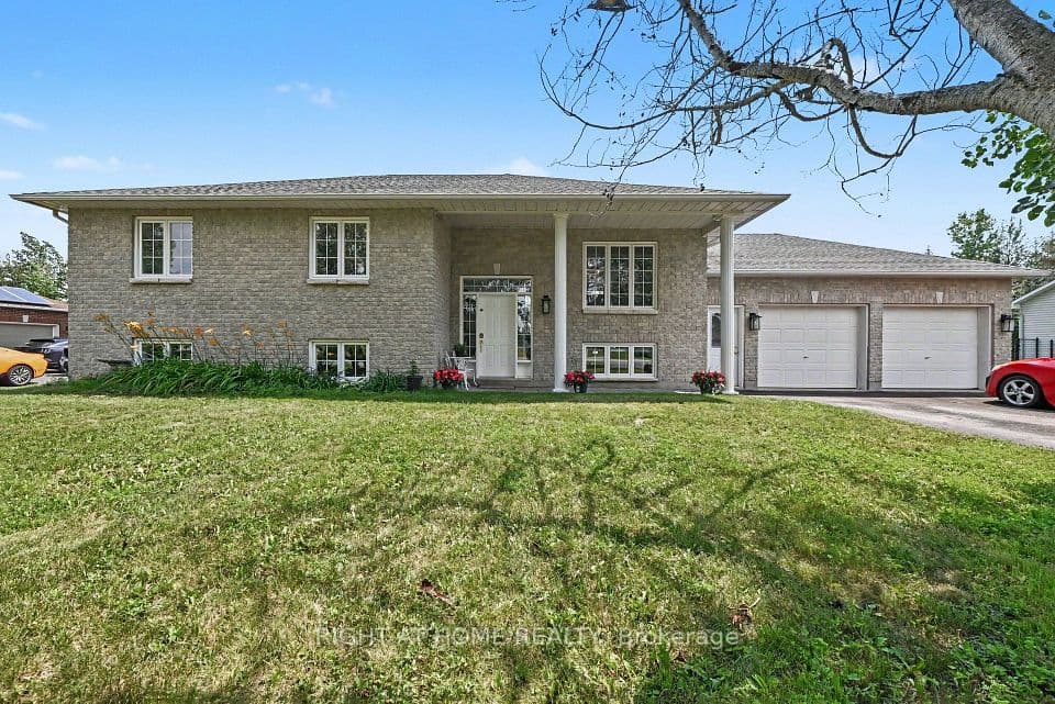 1588 Scottanne Street, Greely - Metcalfe - Osgoode - Vernon and Area, ON K4P 1R3 – main photo