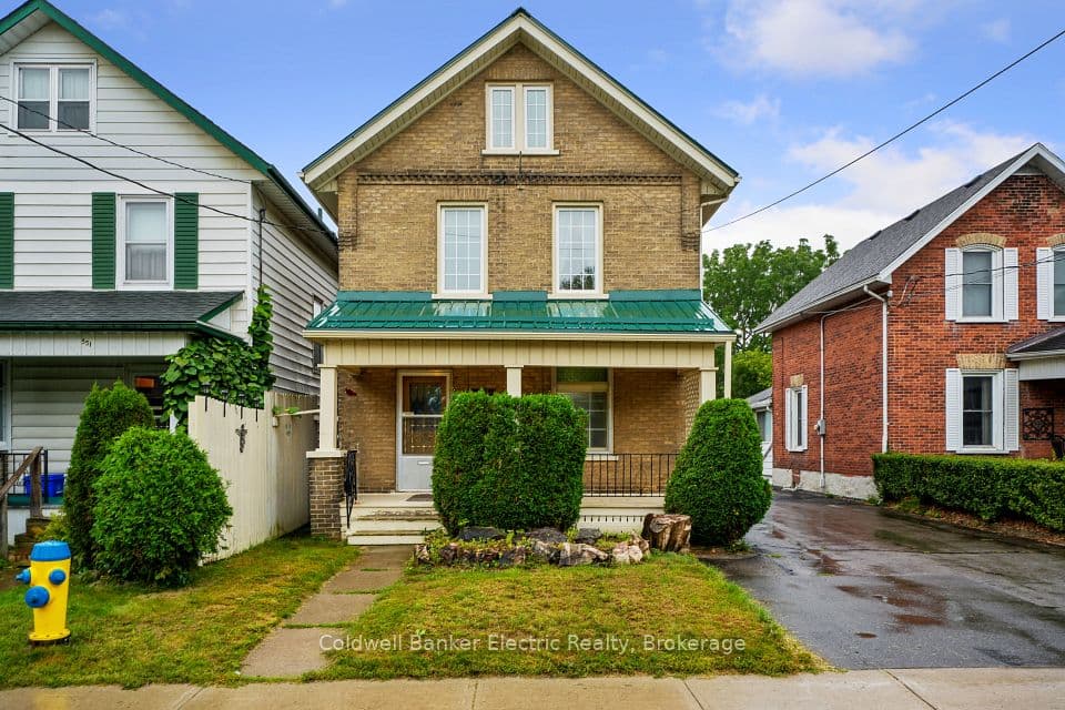 553 Chamberlain Street, Peterborough, ON K9J 4L6 – main photo