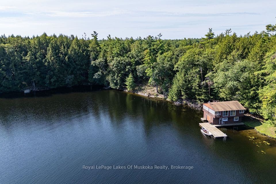 2115 Lake Muskoka, Muskoka Lakes, ON P0C 1M0 – photo 2