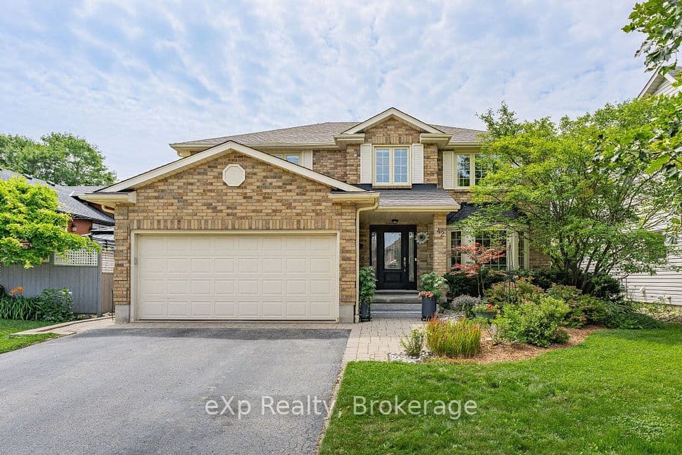 42 Pacific Place, Guelph, ON N1G 4R5 – main photo
