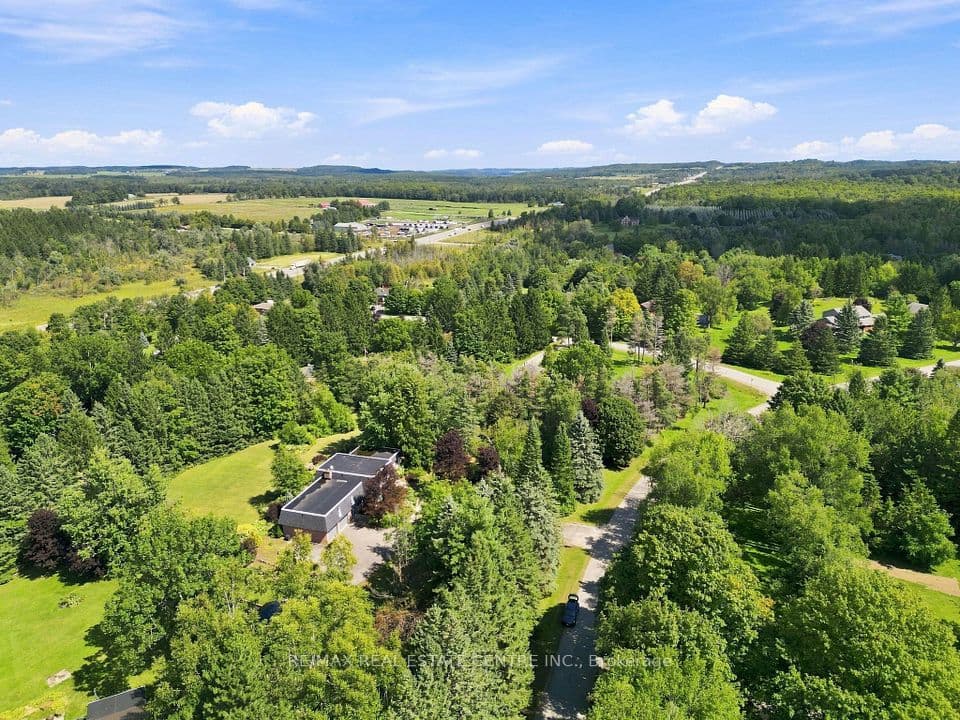 26 Maplewood Drive, Amaranth, ON L9V 3N6 – photo 2