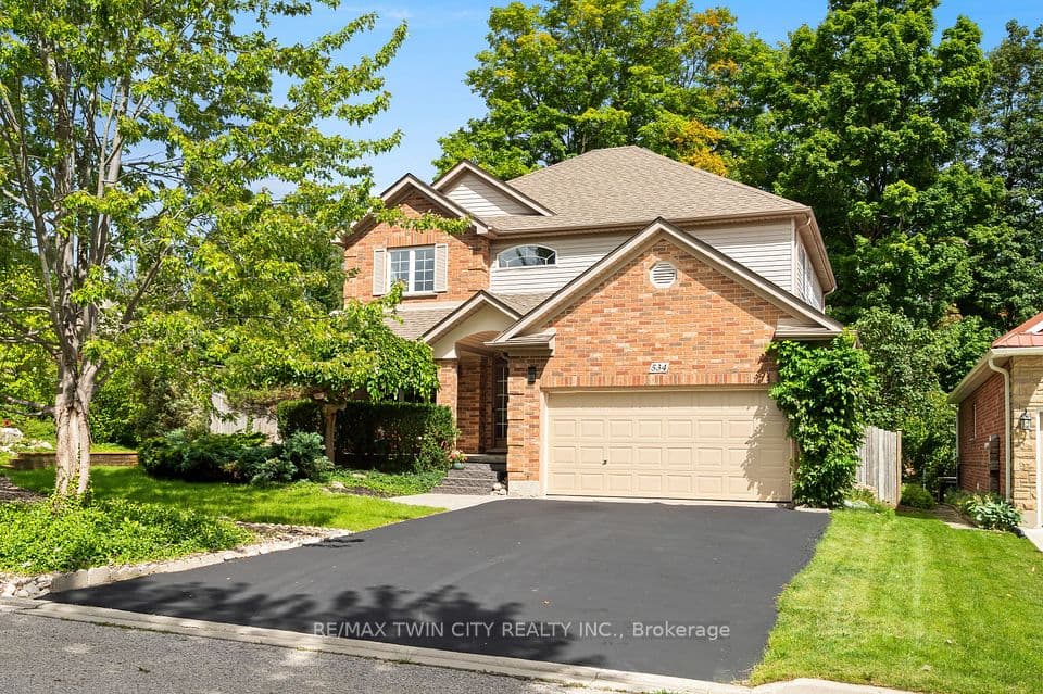 534 Birchleaf Walk, Waterloo, ON N2T 2W5 – photo 3