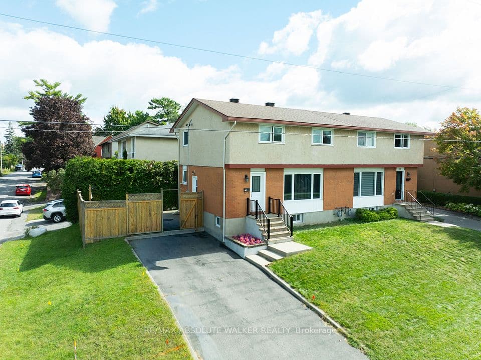 331 Britannia Road, Britannia - Lincoln Heights and Area, ON K2B 5X7 – photo 2