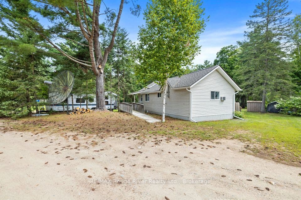 39 Hobo Lane, Hastings Highlands, ON K0L 1C0 – photo 3