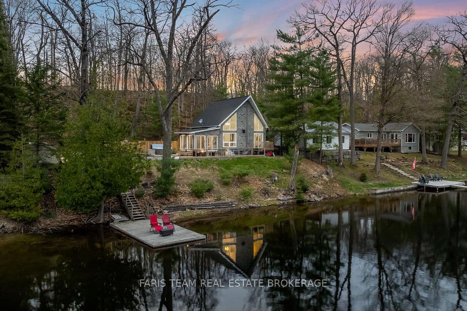 1036 Beverley Lane, Minden Hills, ON K0M 2L1 – main photo
