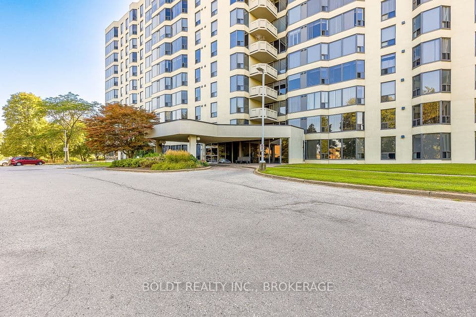 81 Scott Street 812, St. Catharines, ON L2N 7L5 – photo 3