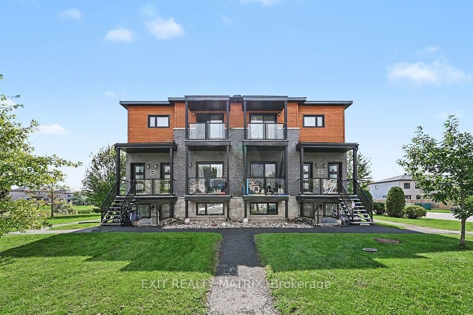 251 Capri Avenue 1, Russell, ON K0A 1W0 – main photo