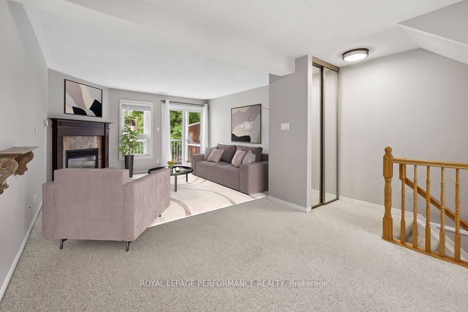 1668 Locksley Lane, Beacon Hill North - South and Area, ON K1J 1B6 – photo 3